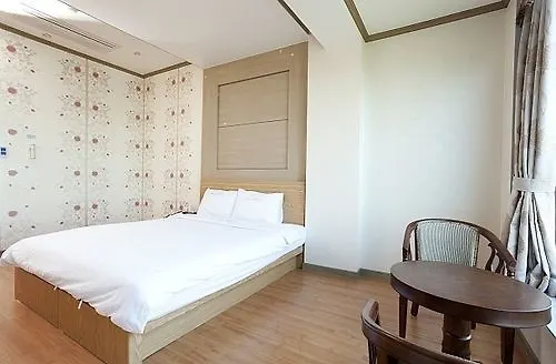 Muui Seaside Hotel Incheon 2*,  South Korea